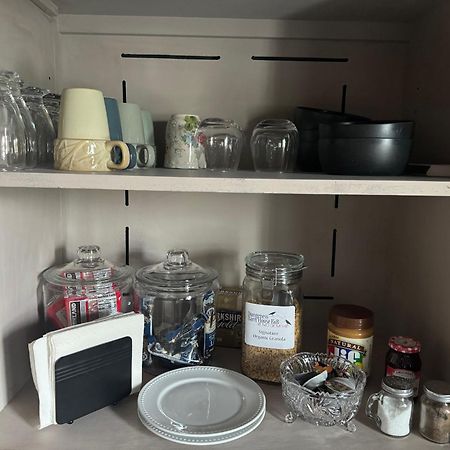 Dungeness Barn House Bed And Breakfast At Two Crows Farm Sequim Exteriér fotografie