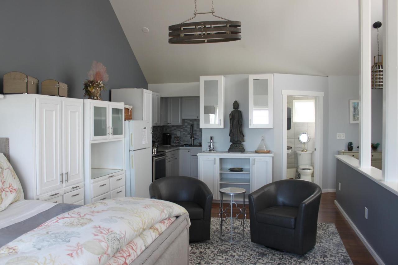 Dungeness Barn House Bed And Breakfast At Two Crows Farm Sequim Exteriér fotografie