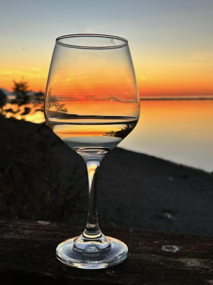 Dungeness Barn House Bed And Breakfast At Two Crows Farm Sequim Exteriér fotografie