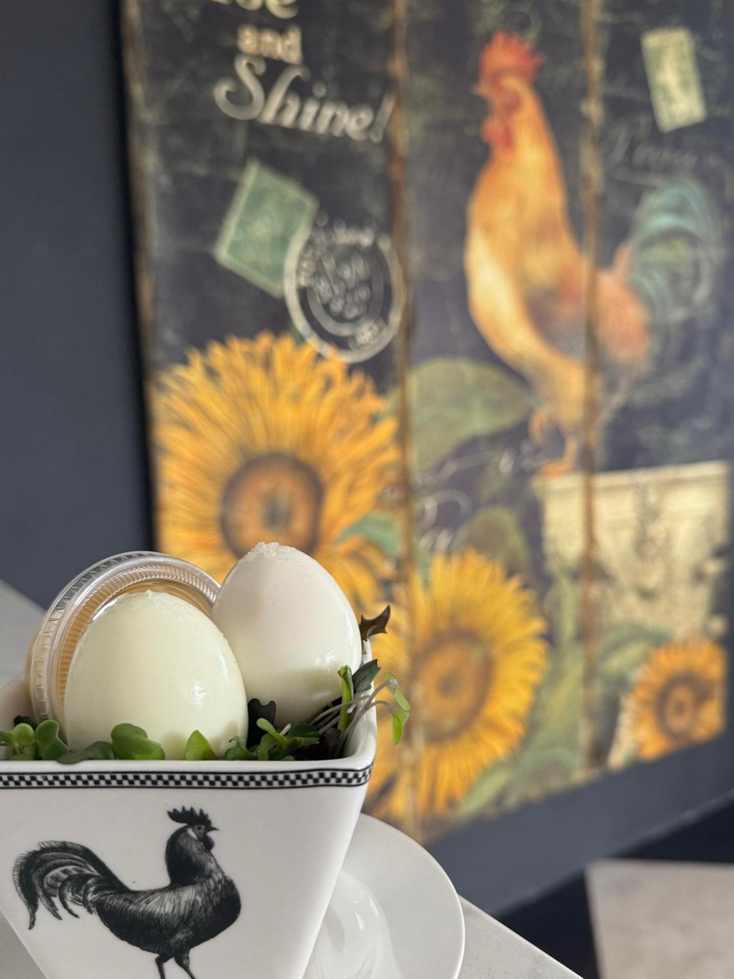 Dungeness Barn House Bed And Breakfast At Two Crows Farm Sequim Exteriér fotografie