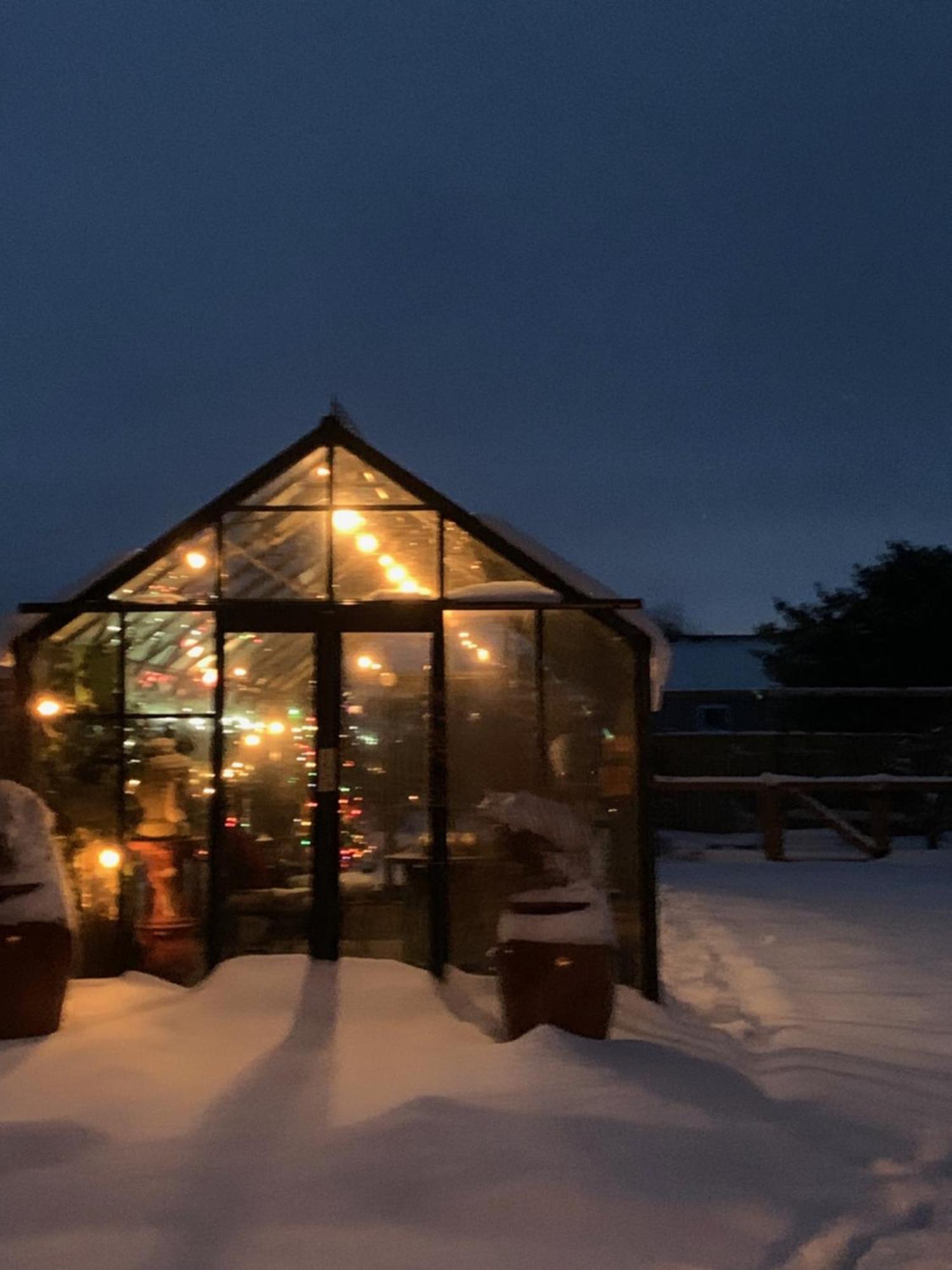 Dungeness Barn House Bed And Breakfast At Two Crows Farm Sequim Exteriér fotografie