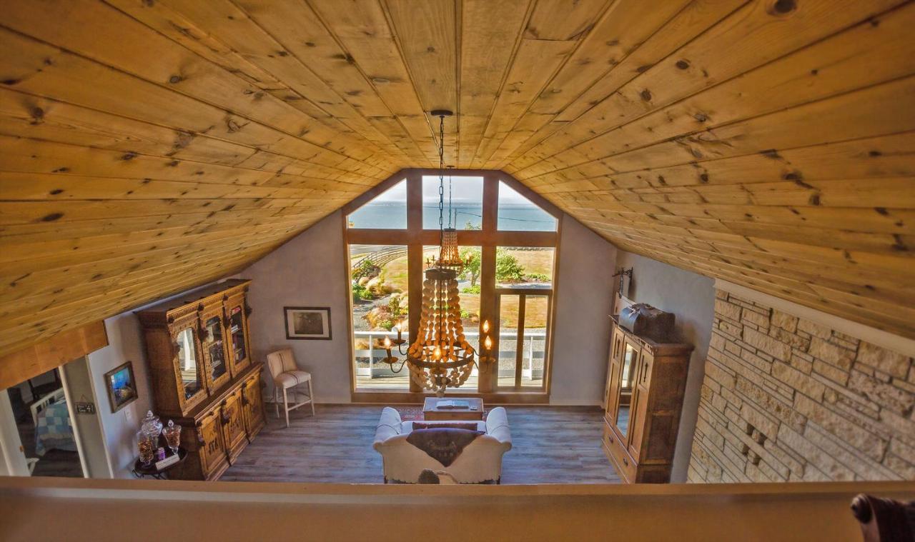 Dungeness Barn House Bed And Breakfast At Two Crows Farm Sequim Exteriér fotografie