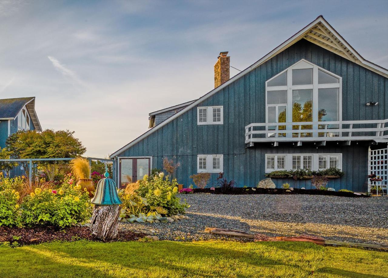 Dungeness Barn House Bed And Breakfast At Two Crows Farm Sequim Exteriér fotografie